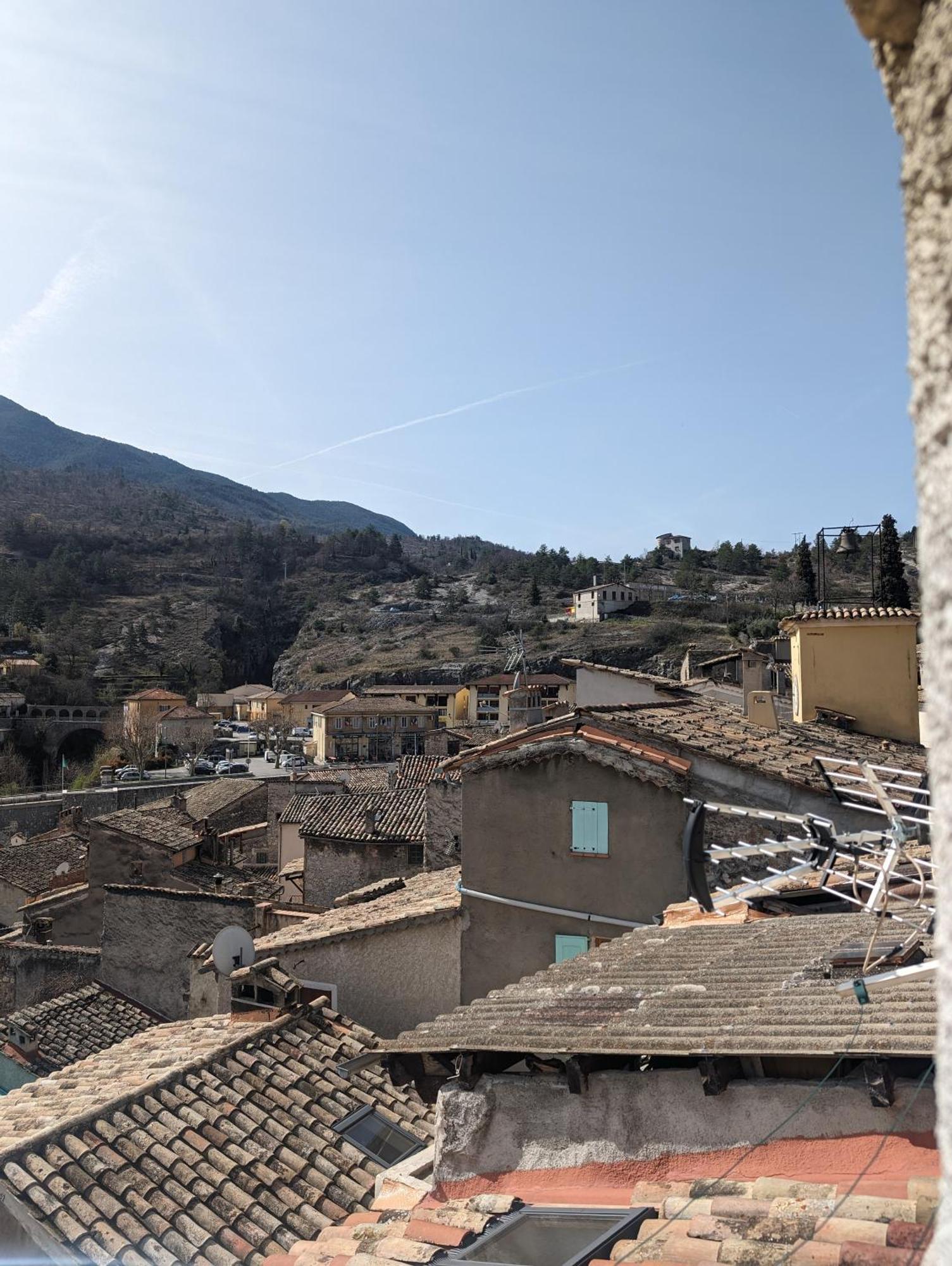 Duplex "La Belle Vue " Apartment Entrevaux Exterior photo
