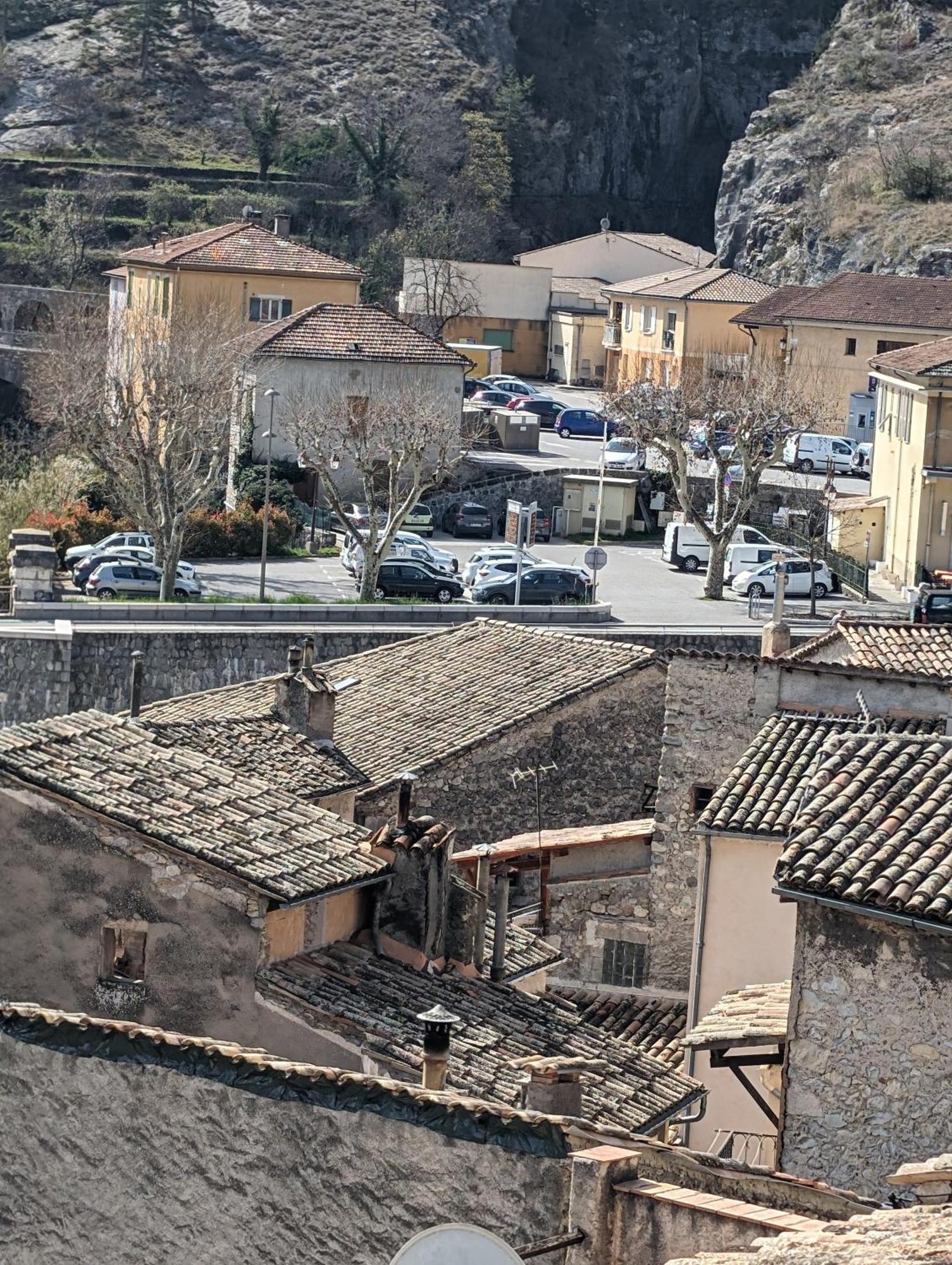Duplex "La Belle Vue " Apartment Entrevaux Exterior photo